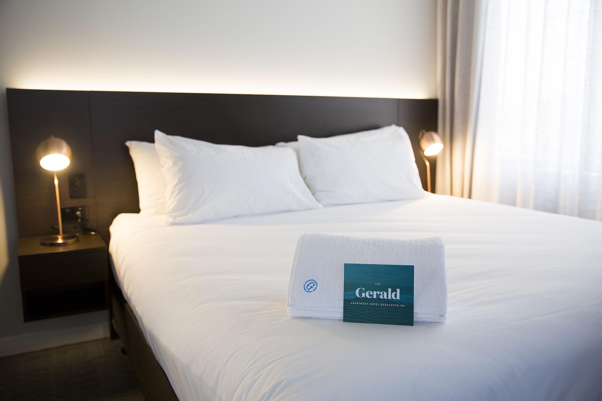 The Gerald Apartment Hotel Geraldton Buitenkant foto